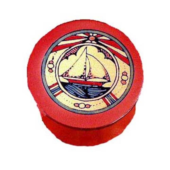 SAILBOAT, HANDPAINTED LEATHER BOX WITH LID, 2 IN. DIA x 1 3/8 IN. HIGH, HANDMADE - Picture 2 of 2